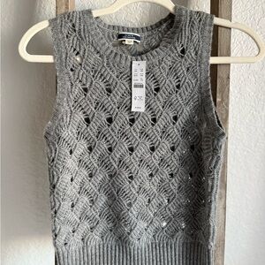 Gray Sleeveles